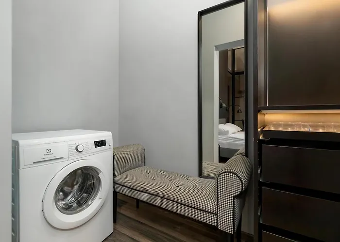 Chmielna Stylish With Garden And Parking In The Center Of By Renters Gdańsk