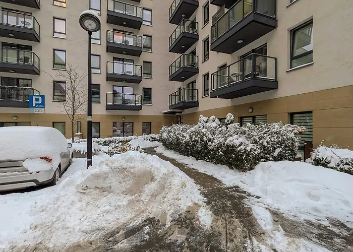 Chmielna Stylish With Garden And Parking In The Center Of By Renters Apartament Gdańsk